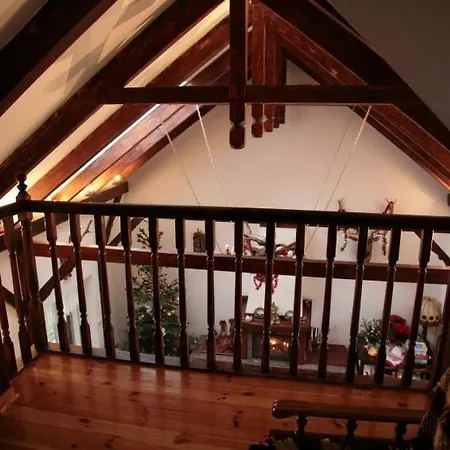 Sleeps 12